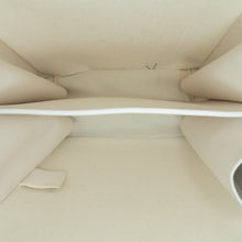 Chanel | Pre-Owned CC Lambskin Round Handle Camera Case | White