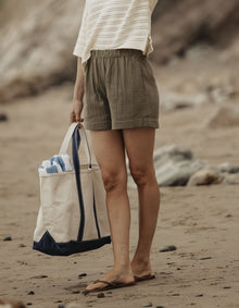 Women | Kalo Weekender Short | Deep Sage