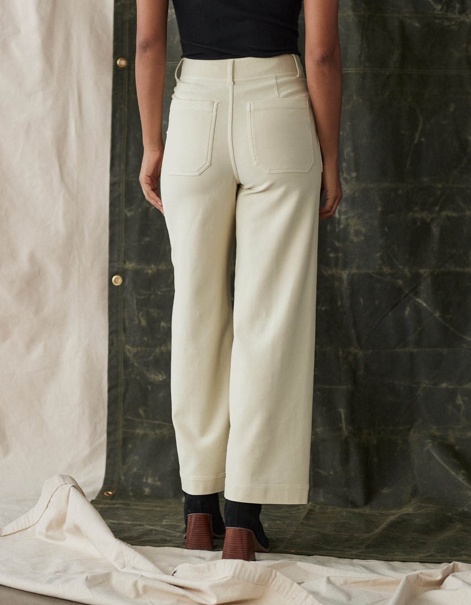 Women | Comfort Terry Wide Leg Crop Pant | Cream