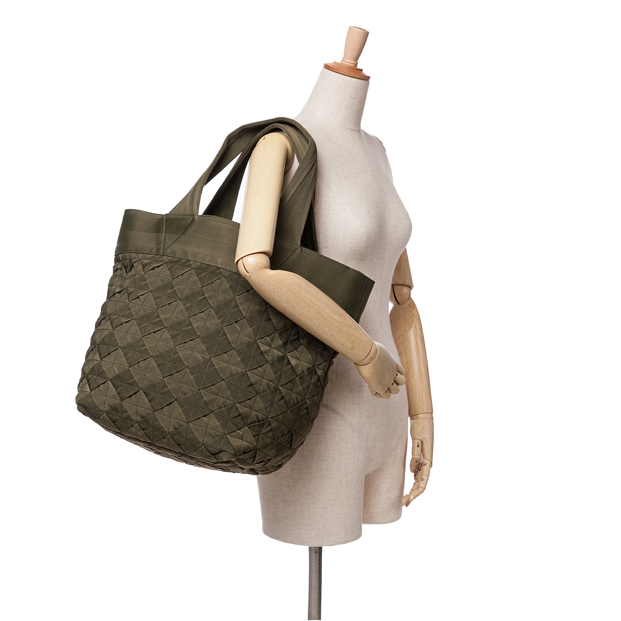Bottega Veneta | Pre-Owned Canvas Intrecciato Tote | Green/Olive Green