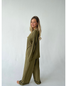 Piped Wide Leg Pant | Fern x Black