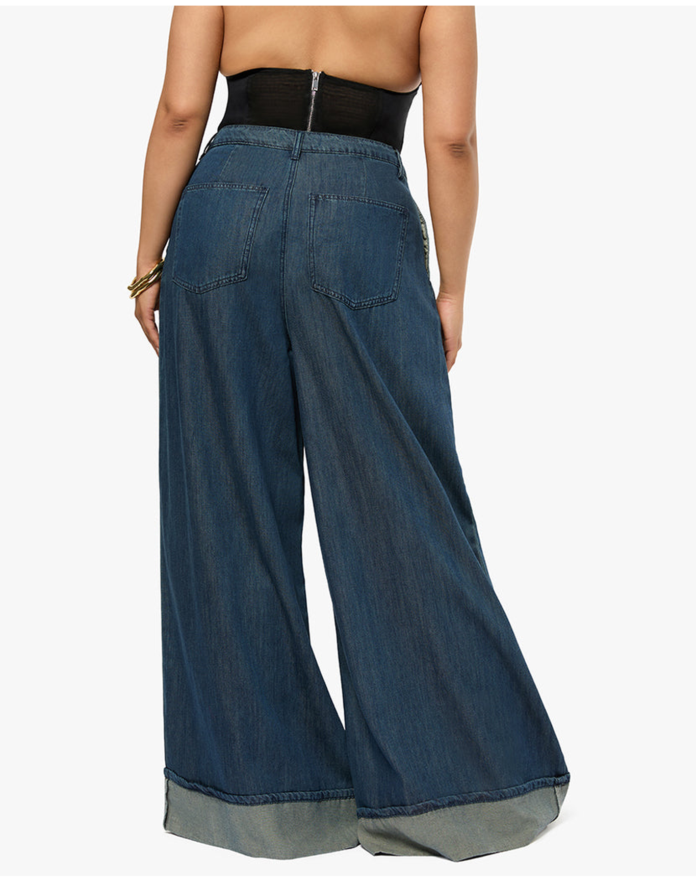 Pleated Wide Leg Jean | Mid Wash