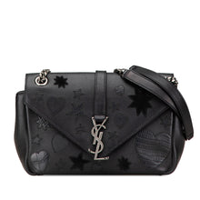 Saint Laurent | Pre-Owned Medium Monogram Heart Patchwork Chain Wallet | Black