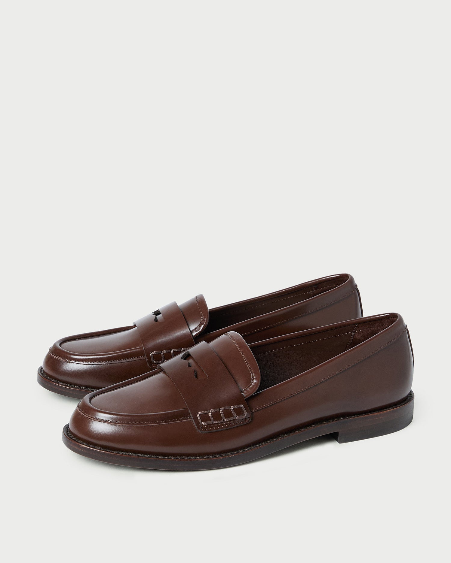 Color: Espresso Leather
