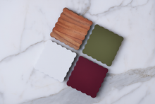 RMN701AS2 etuhome vineyard scalloped wood coasters set of 4