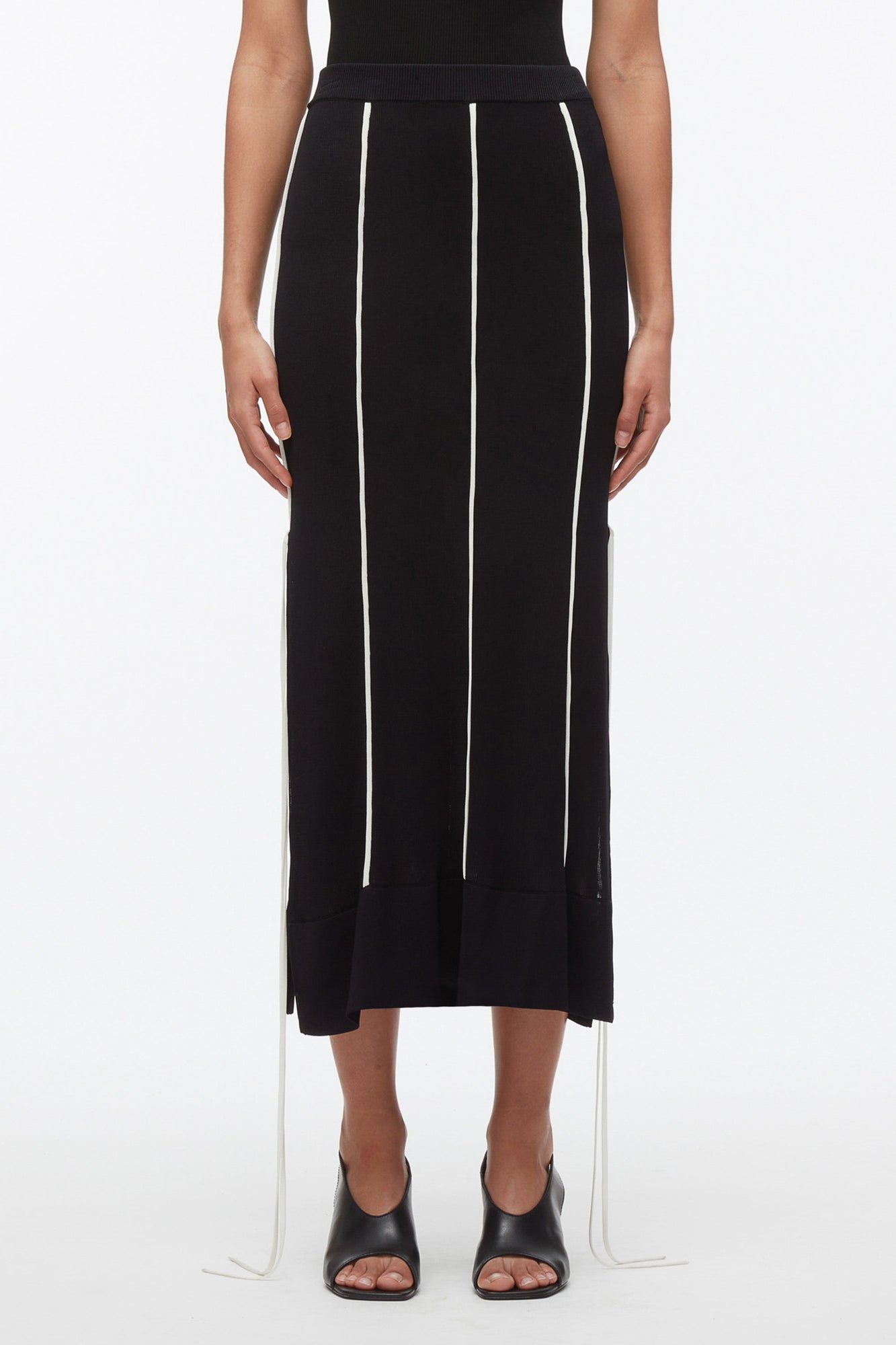 Knit Midi Skirt with Piping | Midnight/Ivory