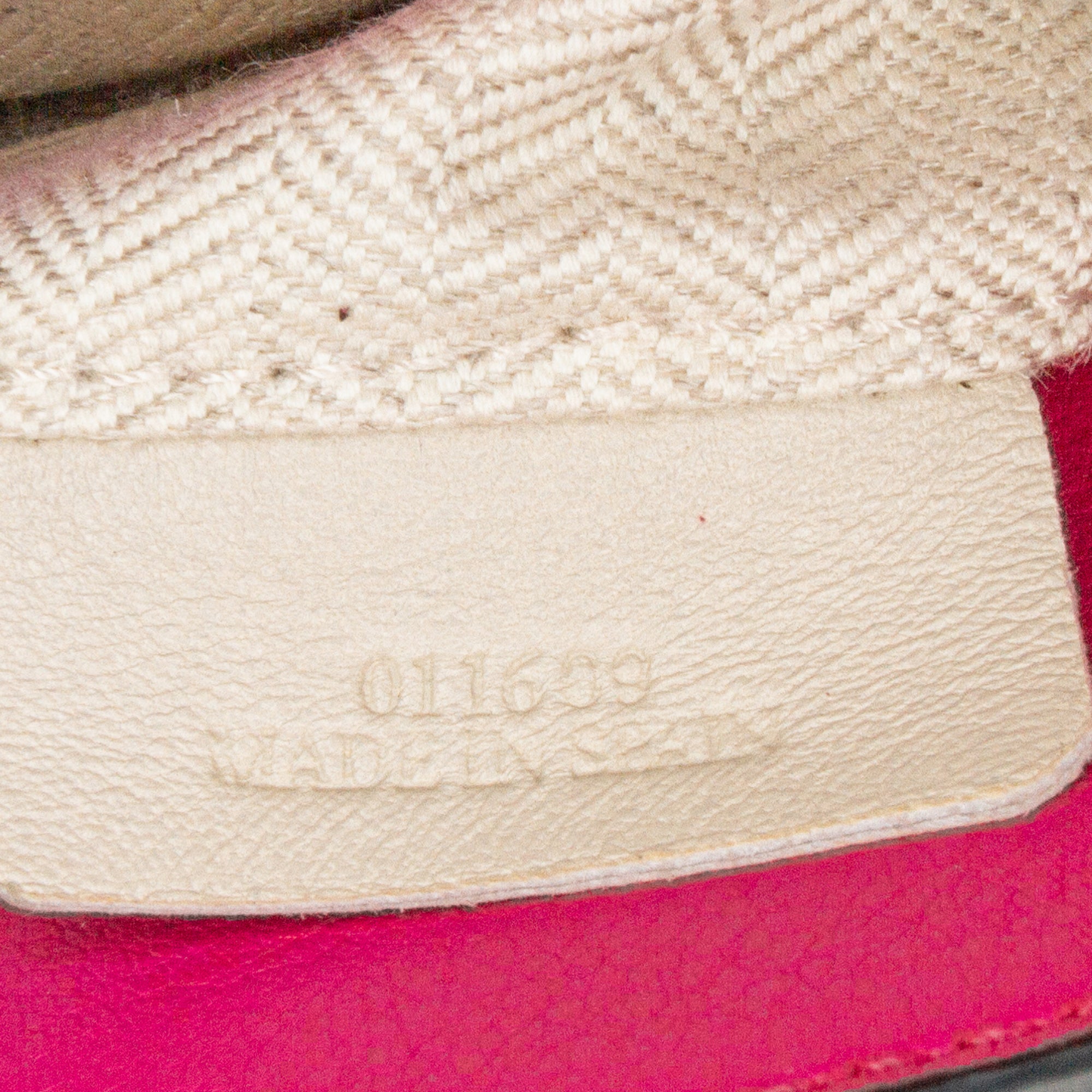 Loewe | Pre-Owned Small Calfskin Puzzle Satchel | Pink/Hot Pink