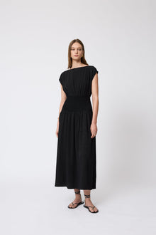 Starburst Crepe Smocked Dress | Black