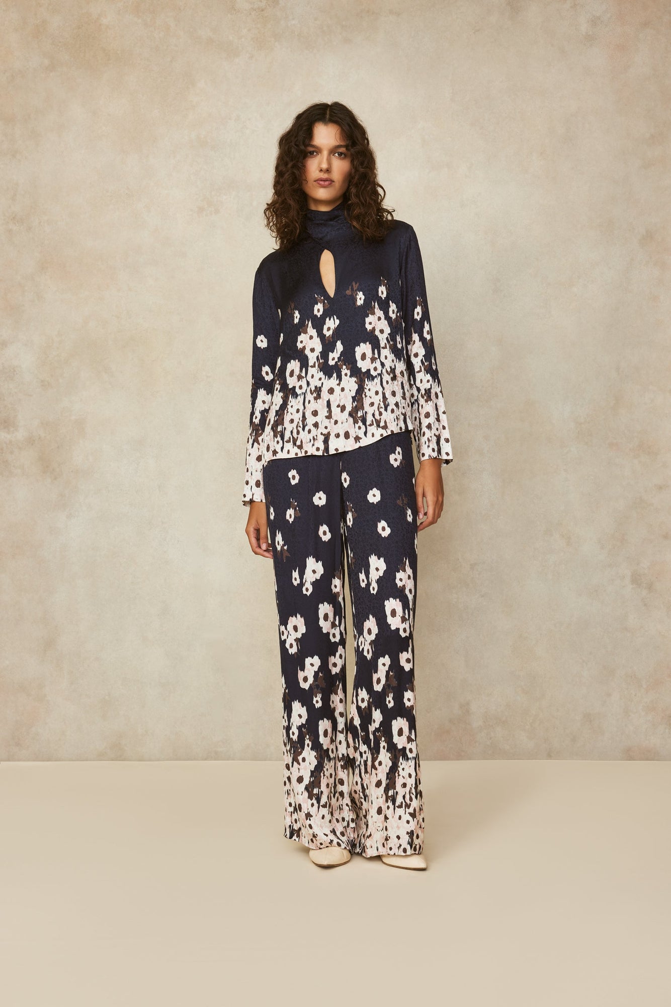 Floral Crepe Tie Neck Blouse | Navy Multi