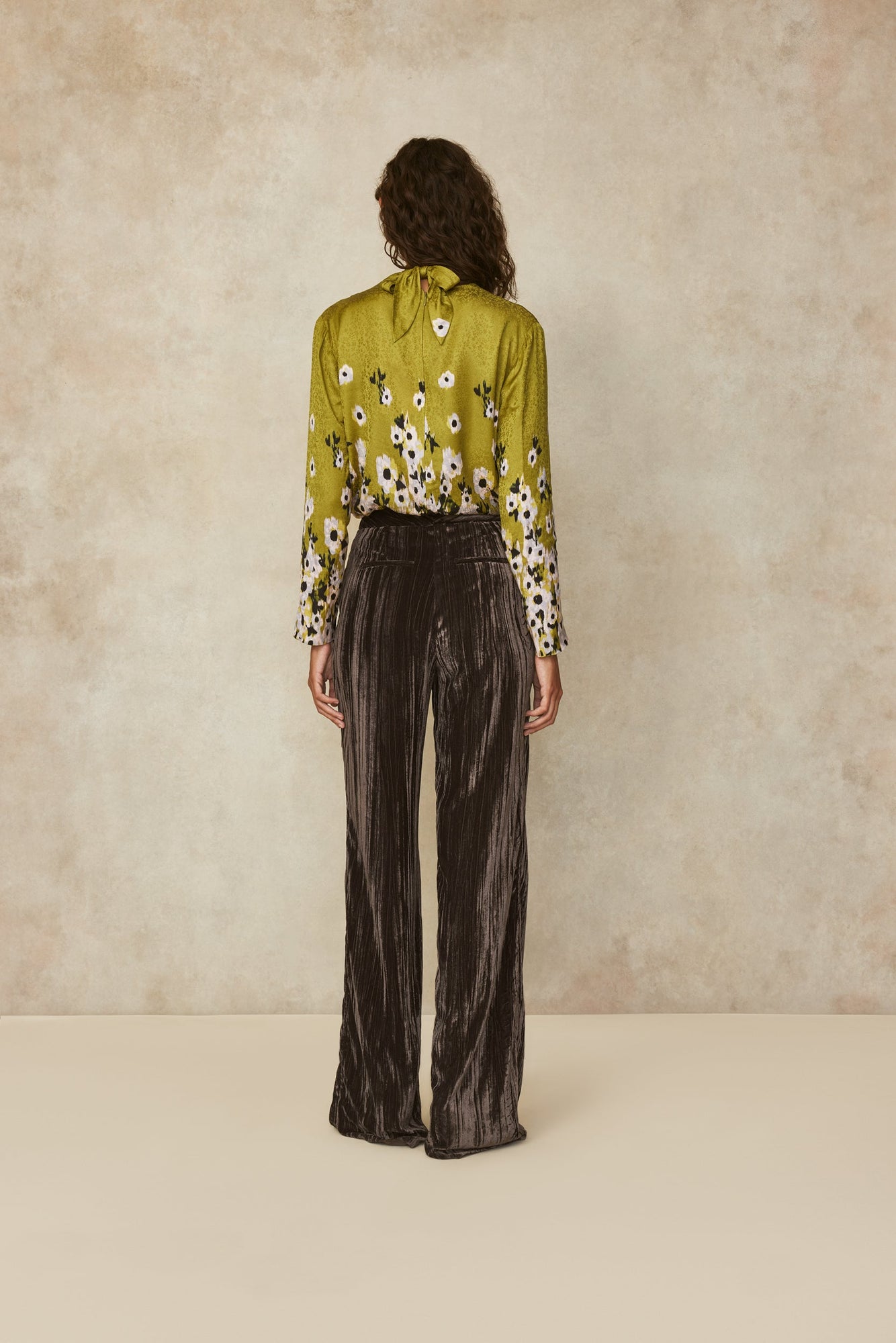 Crinkled Velvet Ruthie Pant | Mink