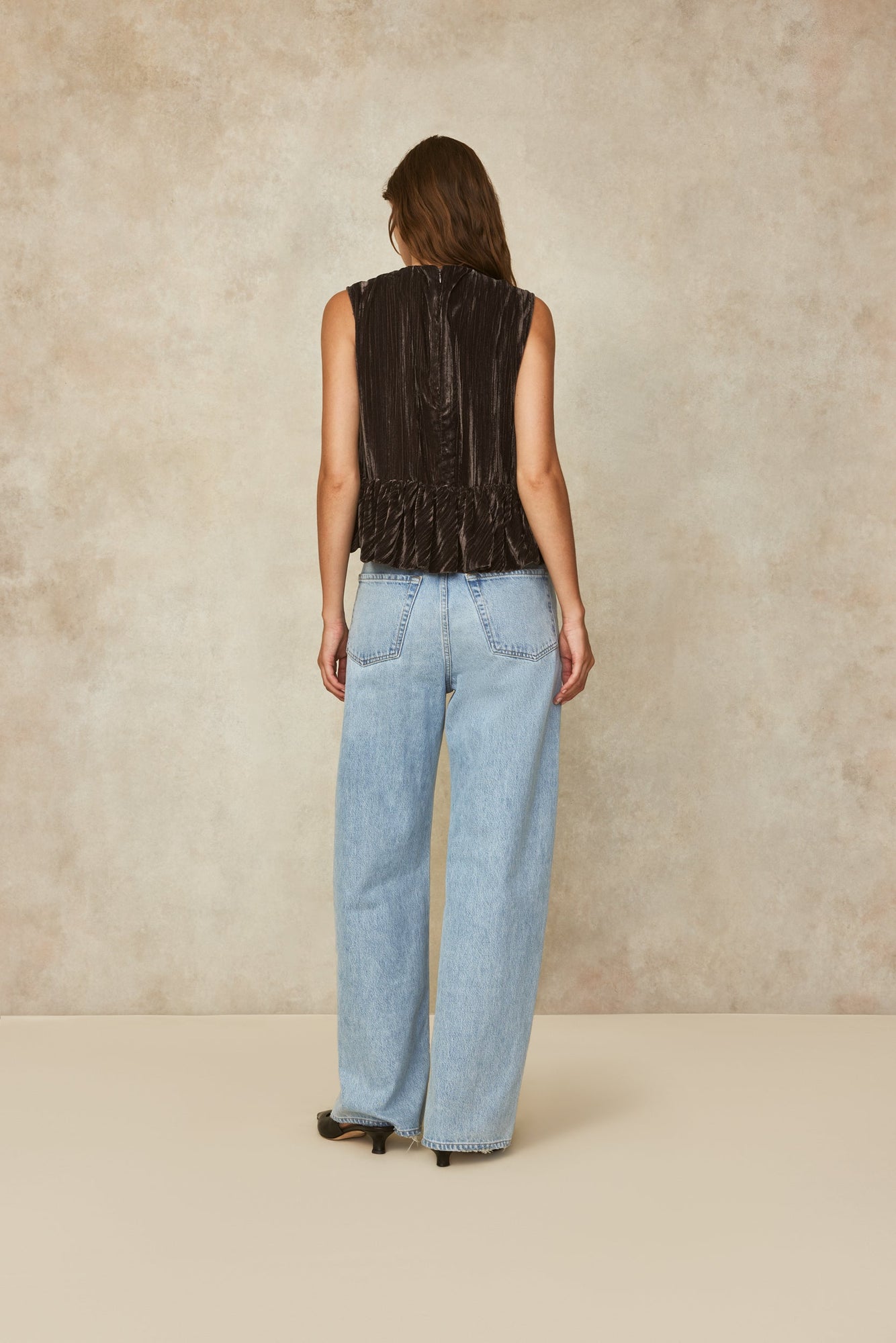 Crinkled Velvet Flounce Hem Top | Mink