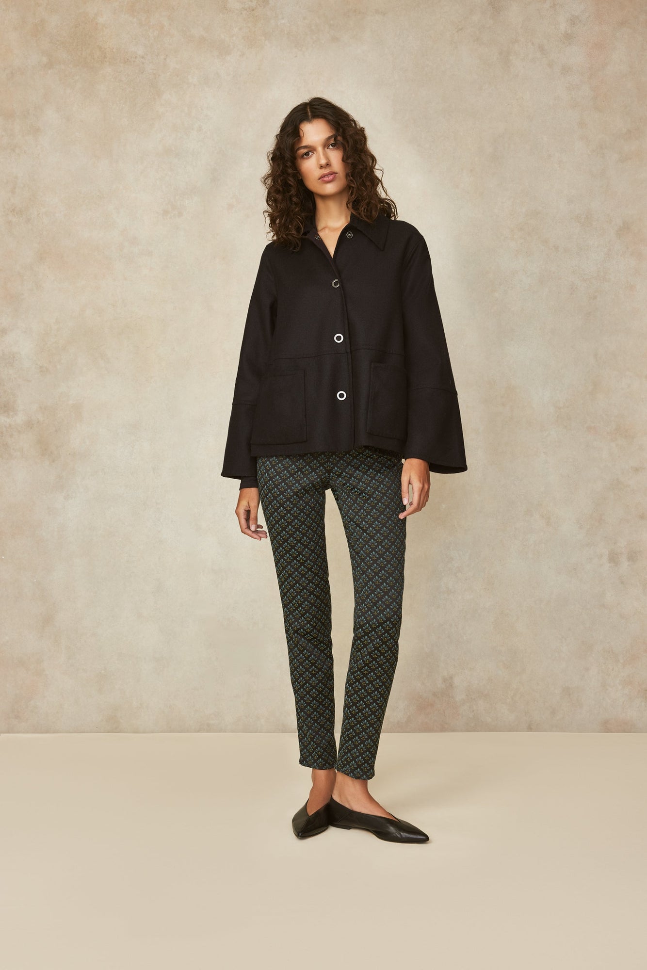 Double Face Wool Reversible Jacket | Black/Navy