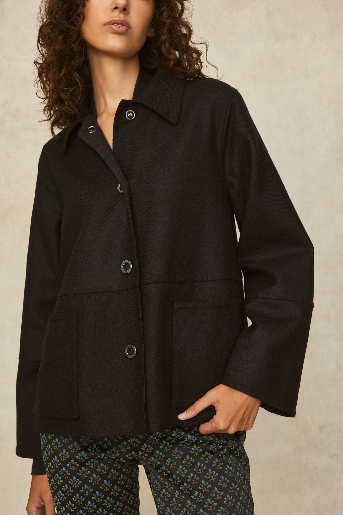 Double Face Wool Reversible Jacket | Black/Navy