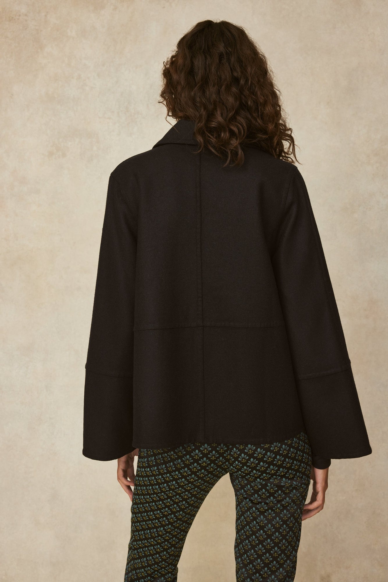 Double Face Wool Reversible Jacket | Black/Navy