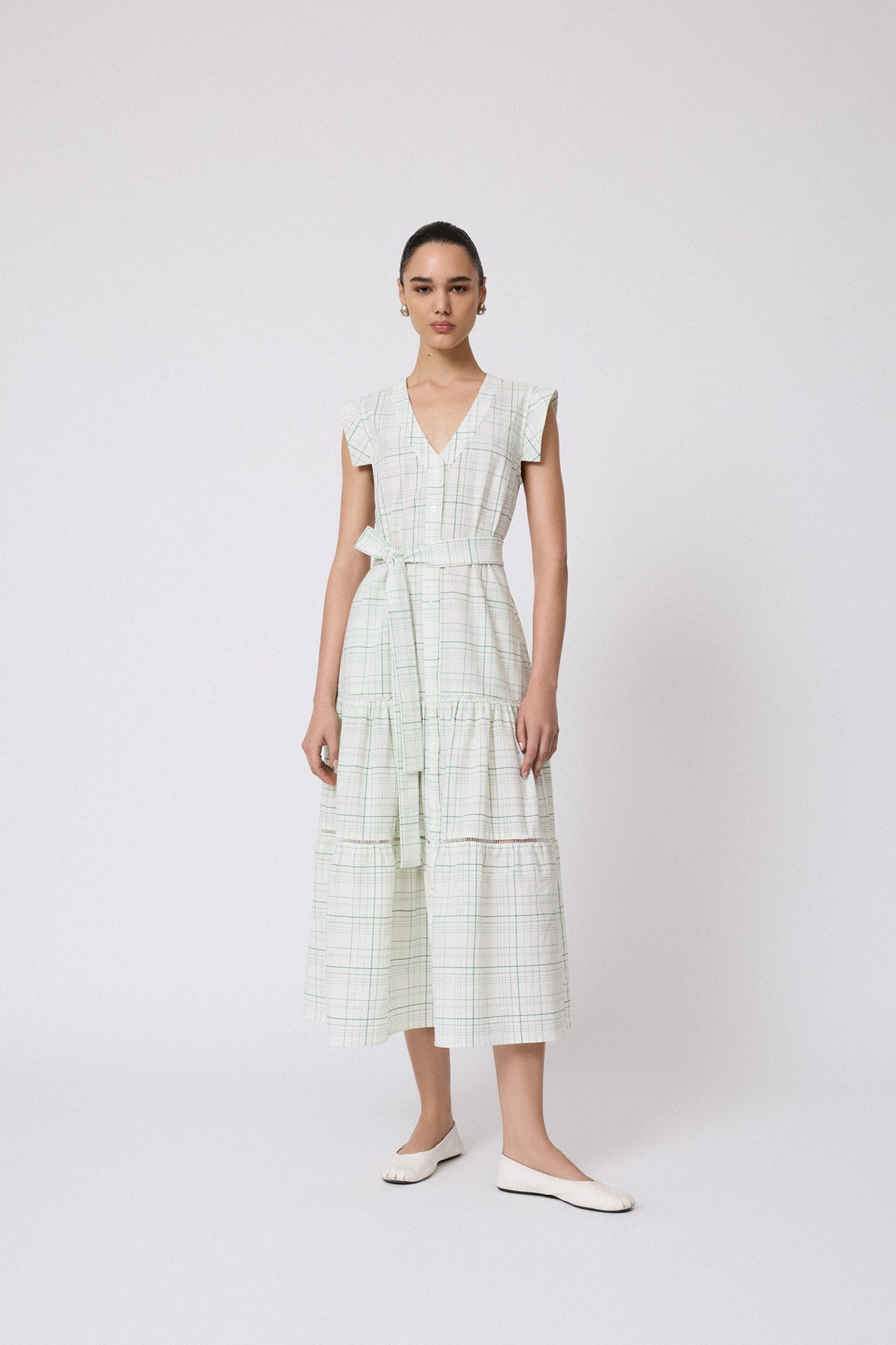 Stretch Seersucker Tiered Dress | White