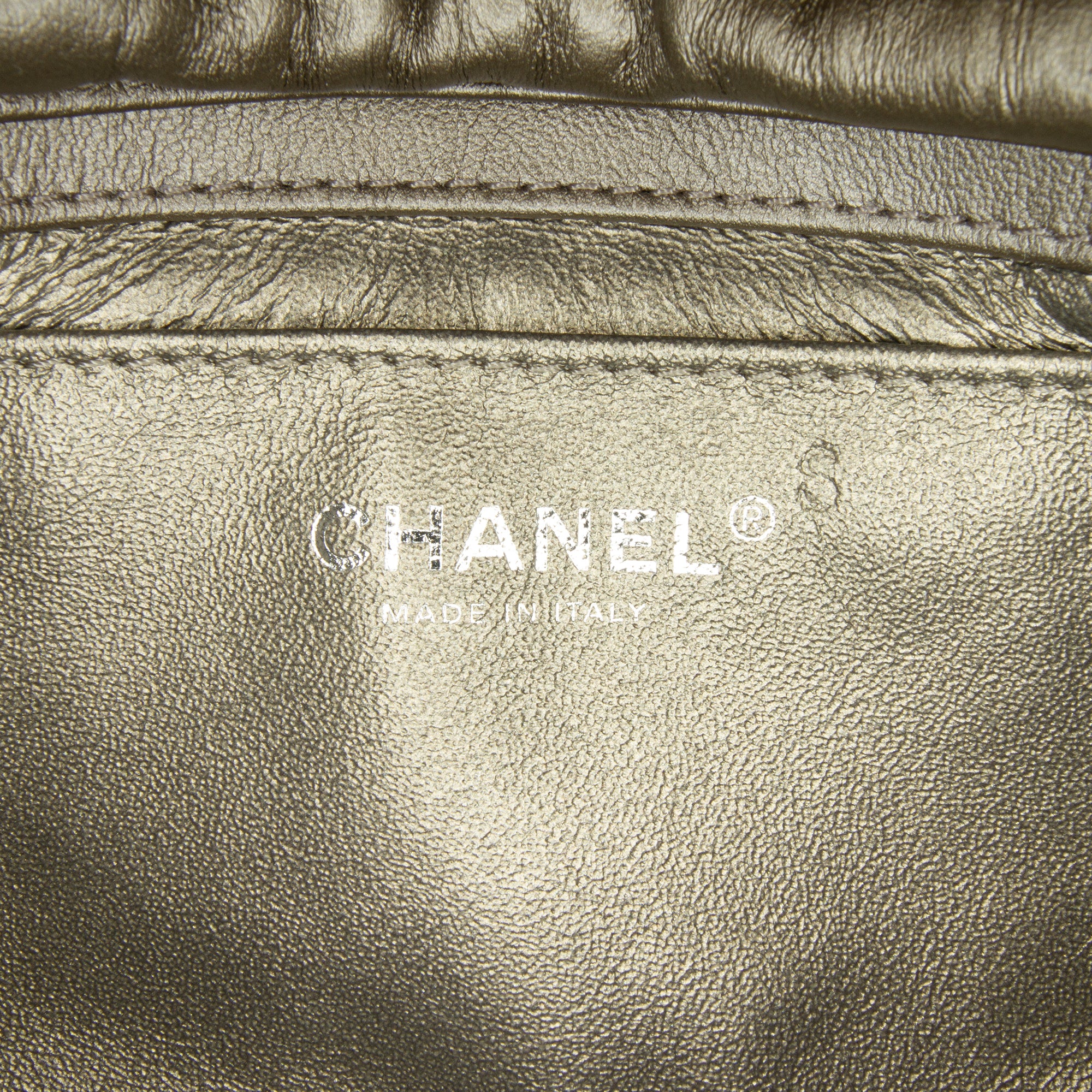 Chanel | Pre-Owned Small Chevron Data Center Envelope Flap Bag | Gold