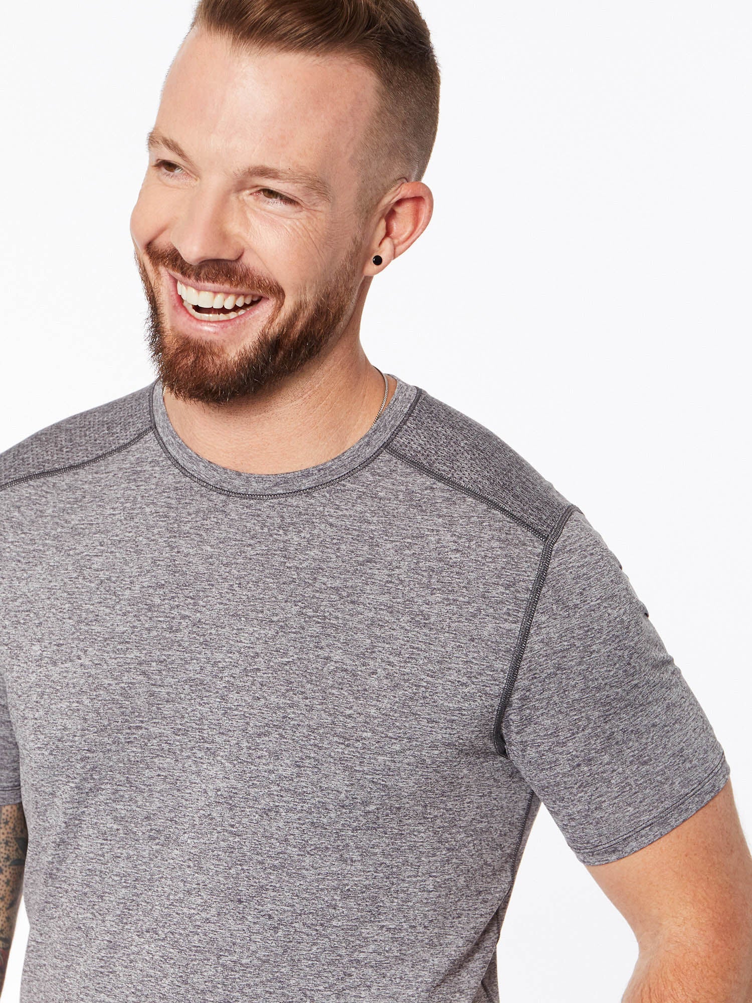 Men | Yellow by SoulCycle | Breeze Seamless Tee Heather Grey | Heather Grey