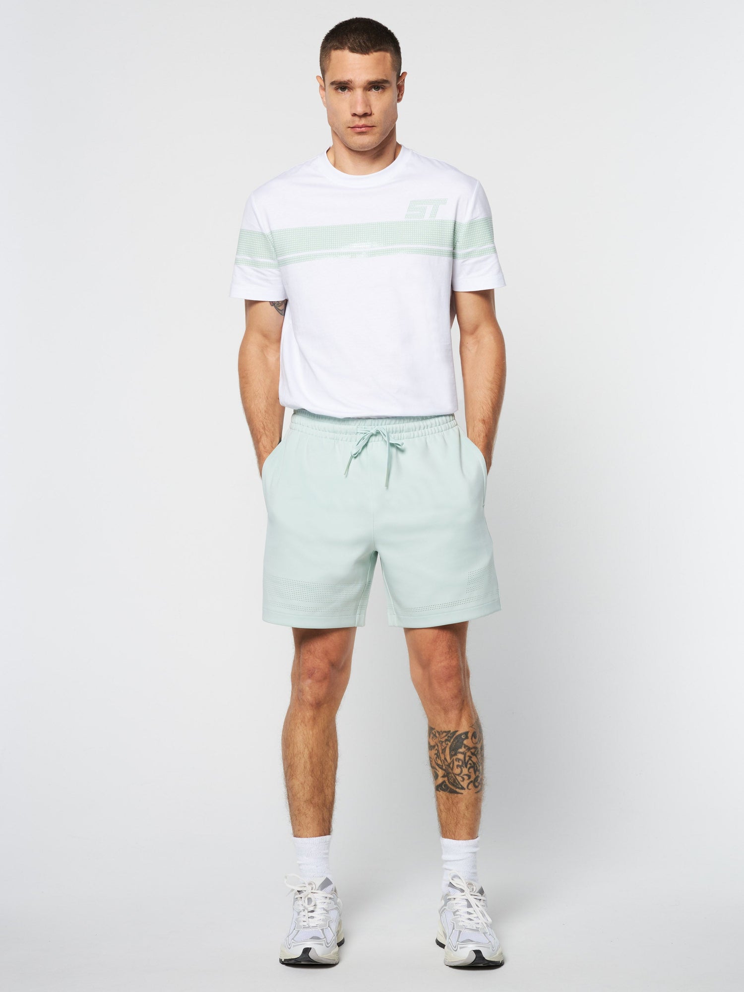 Men | Perforata Short | Surf Spray