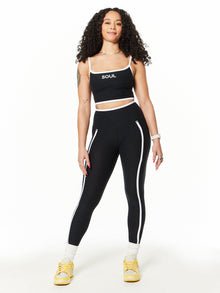 Women | Beyond Yoga | Spacedye New Moves High Cropped Tank | Black/White