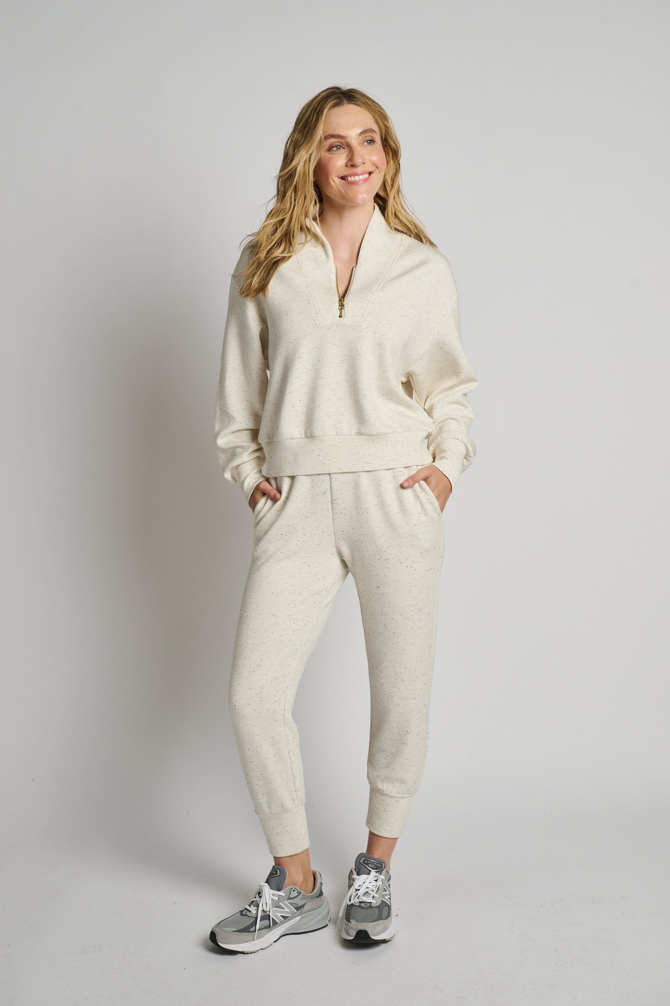 Women | Varley | The Slim Cuff Pant 25" | Ivory