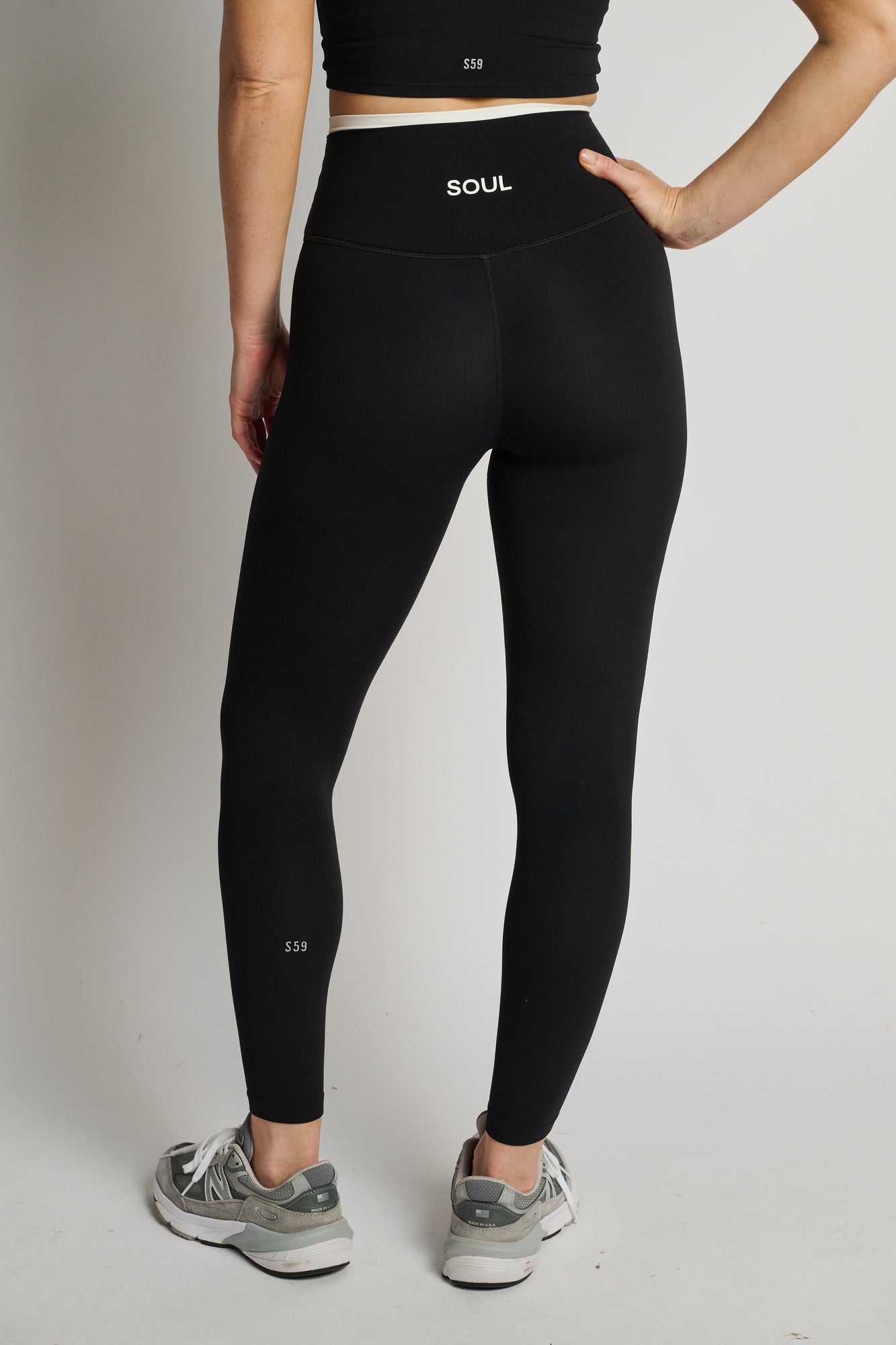 Women | SPLITS59 | Dual High Waist Airweight 7/8 | Black/White