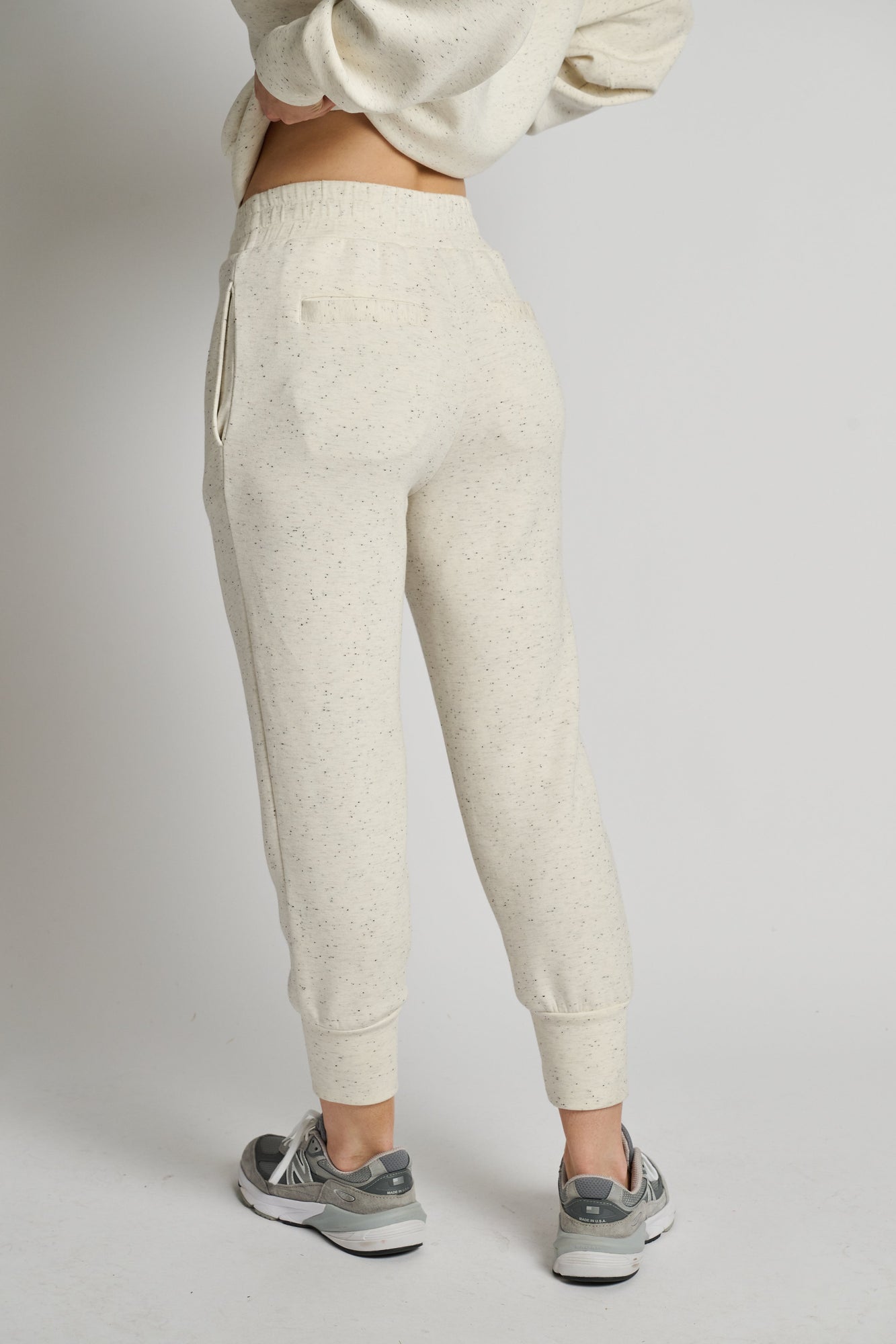 Women | Varley | The Slim Cuff Pant 25" | Ivory
