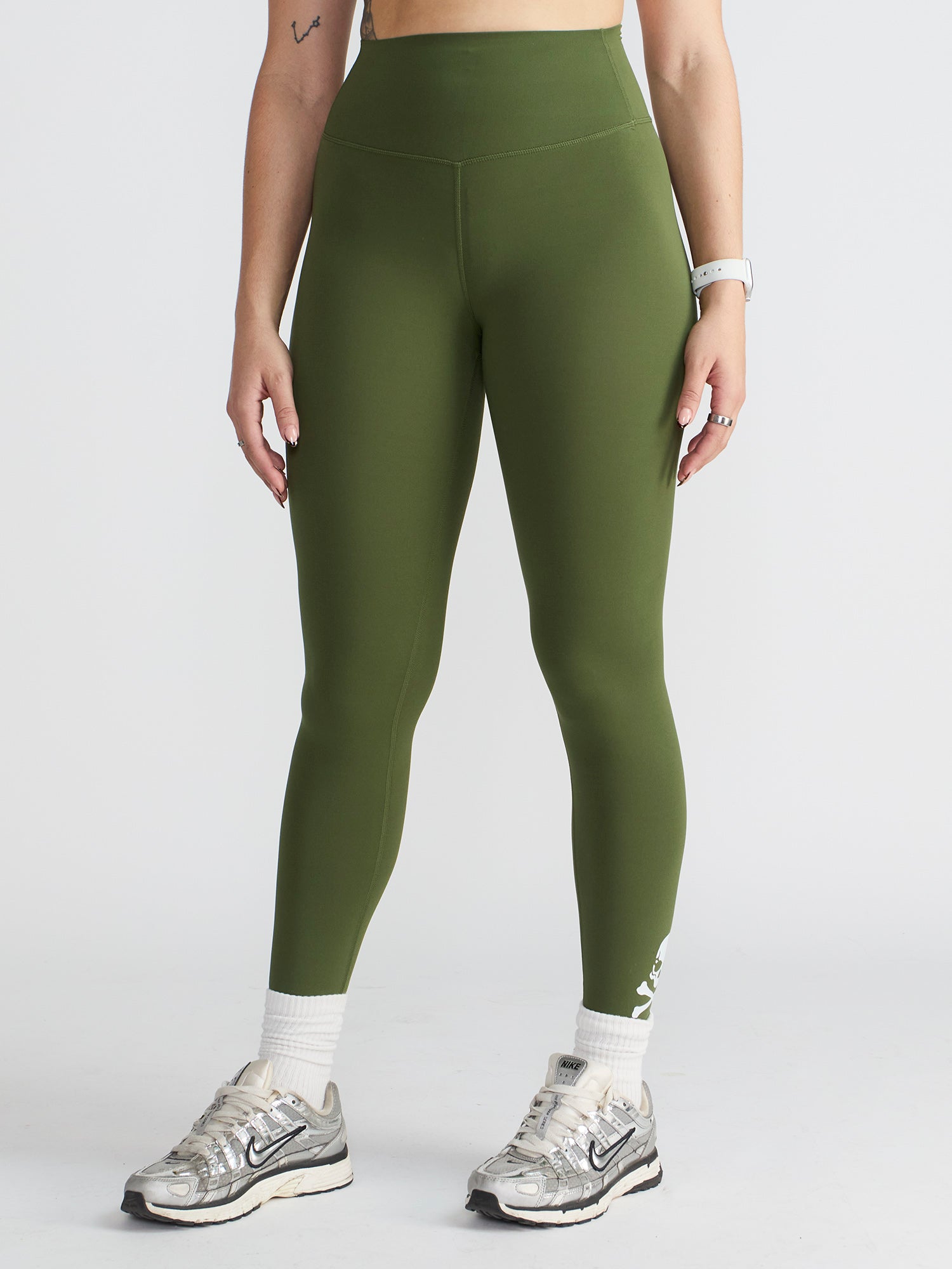 Women | SPLITS59 | Airweight High Waist Legging 28" | Olive