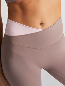 Women | P.E Nation | Wander Legging | Light Pink