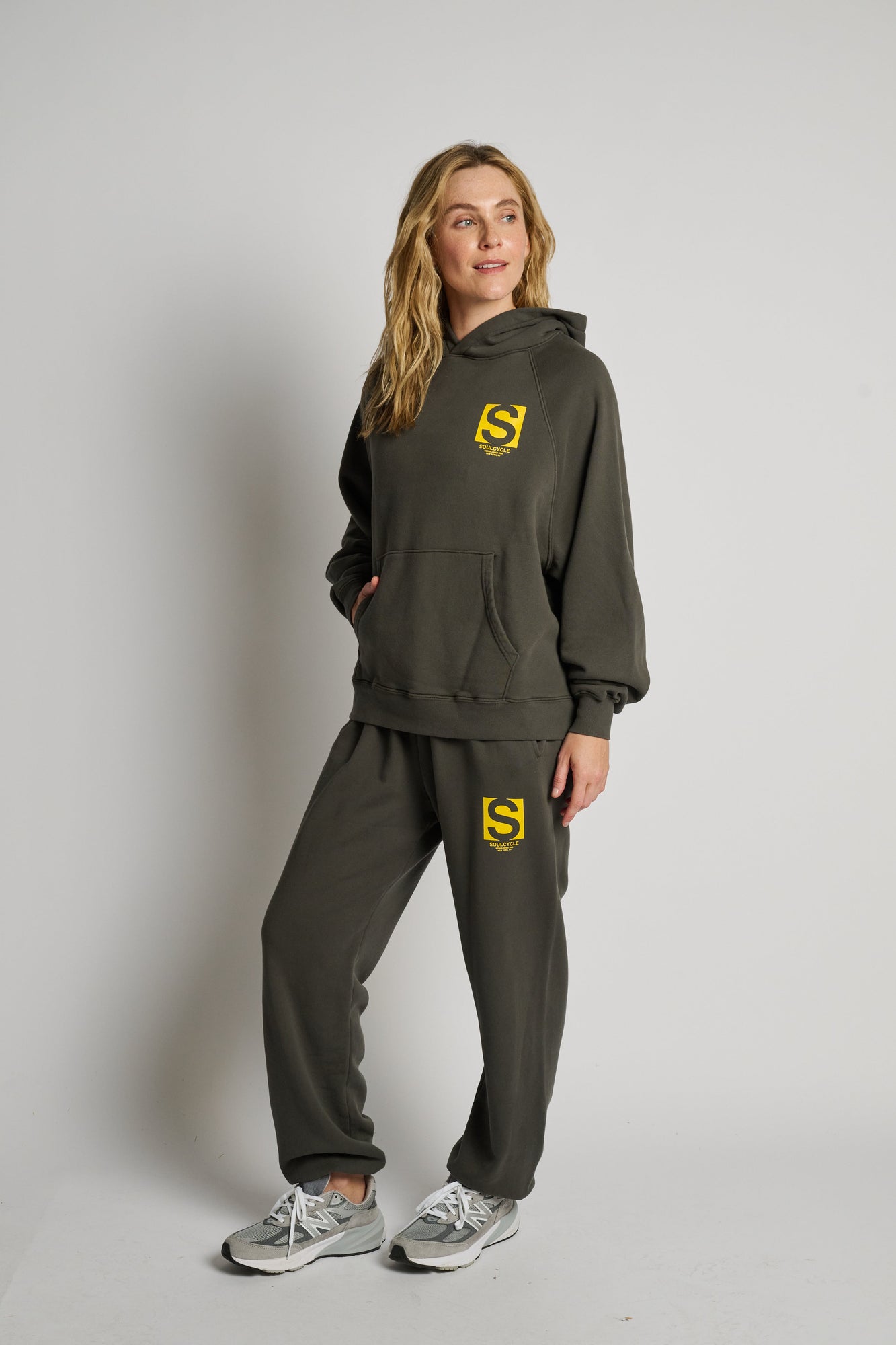 Women | Soul by SoulCycle | Dylan Sweatpant | Dark Grey