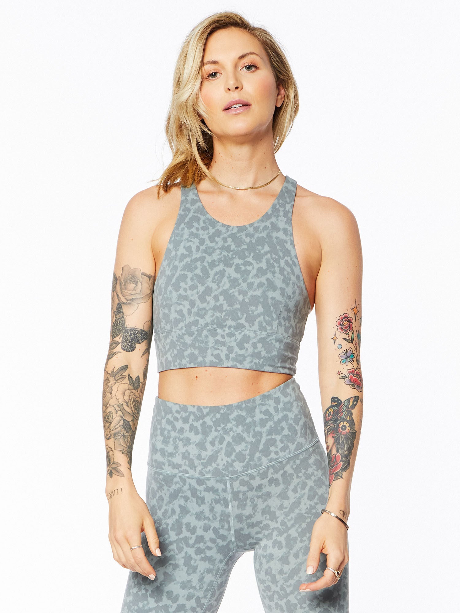 Women | Varley | Let's Move Harris Bra Cucumber Blurred Animal | Blue Multi