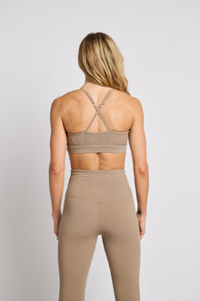 Women | MPG | Sculpt Cross Sports Bra | Brown