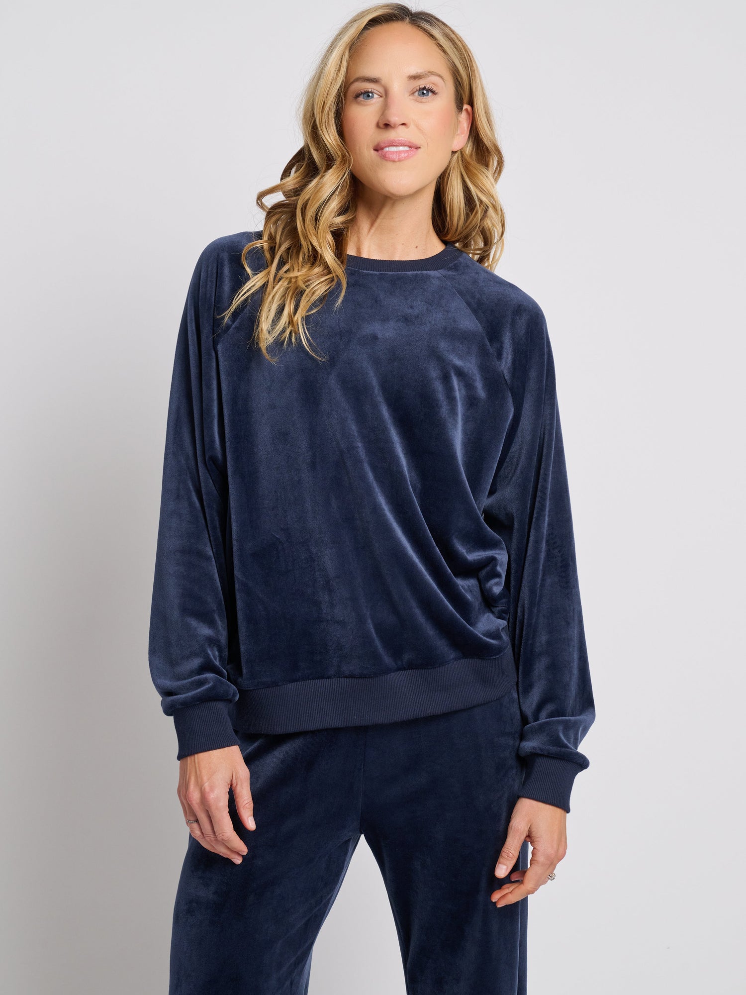 Women | SPLITS59 | Joy Velour Crewneck | Indigo Blue