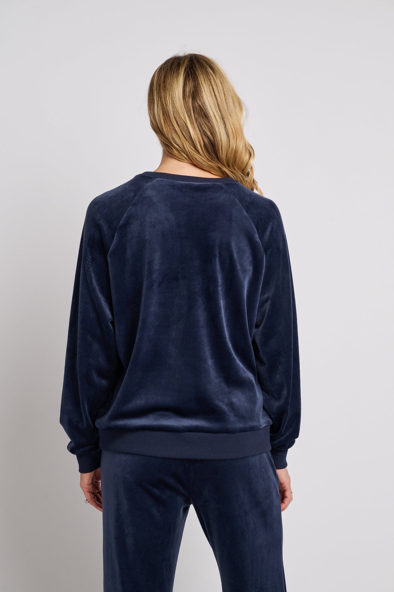 Women | SPLITS59 | Joy Velour Crewneck | Indigo Blue