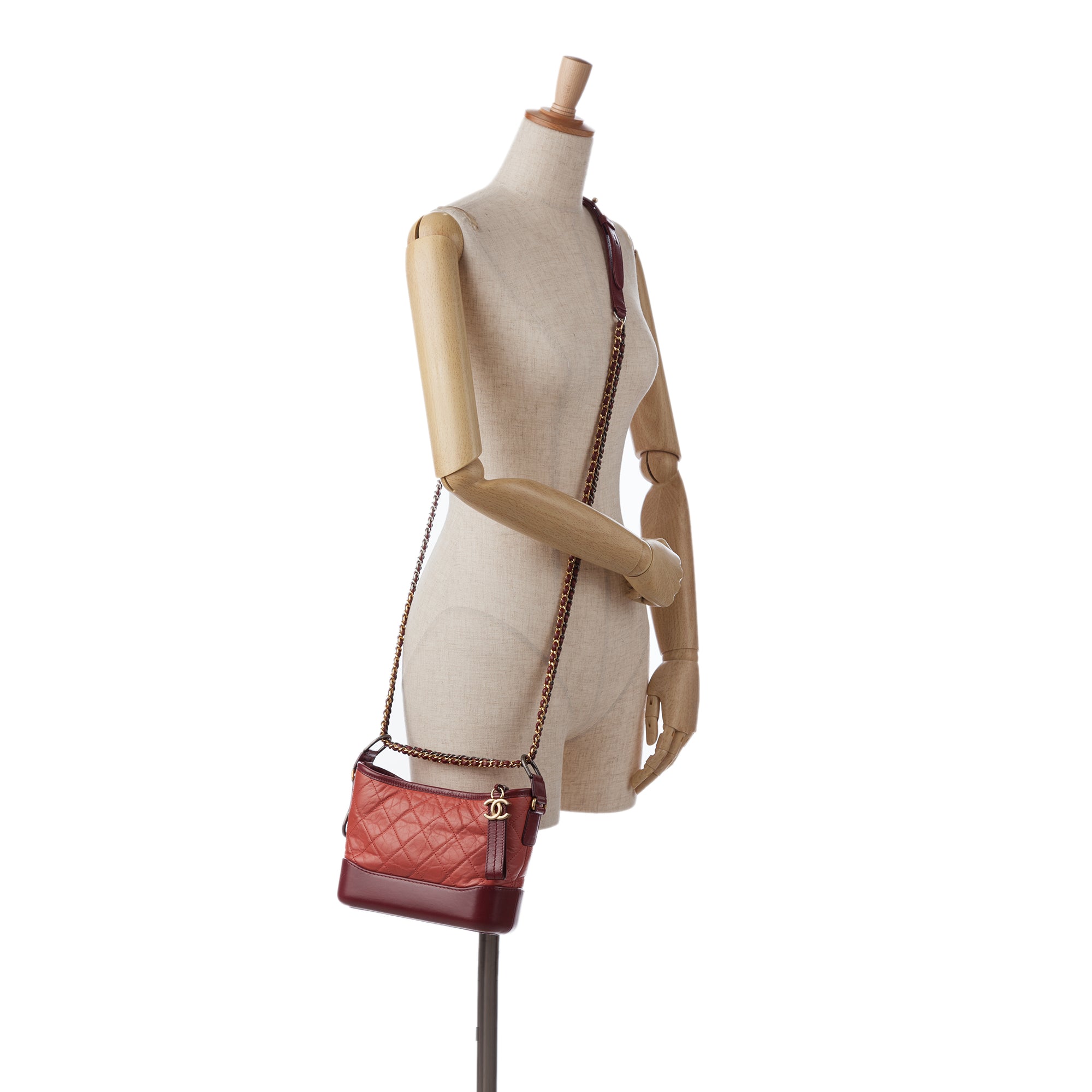 Chanel | Pre-Owned Small Chevron Lambskin Gabrielle Crossbody | Red/Brown