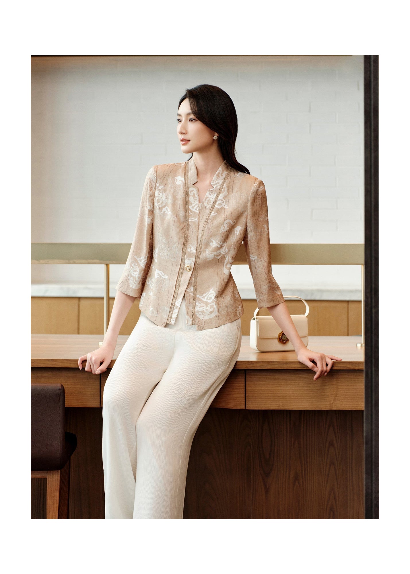 Silk Straight-Shoulder Blazer | Khaki