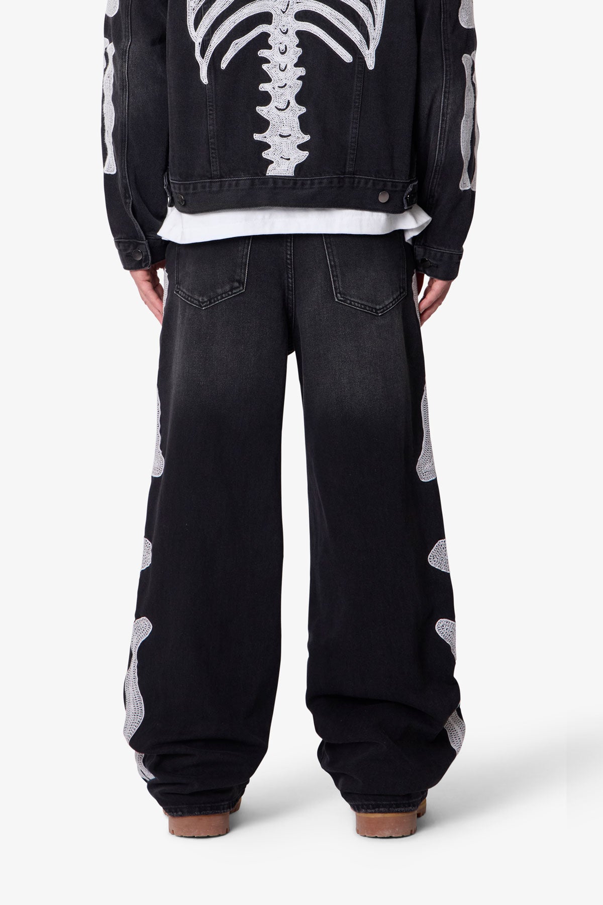 Skeleton Ultra Baggy Denim | Washed Black