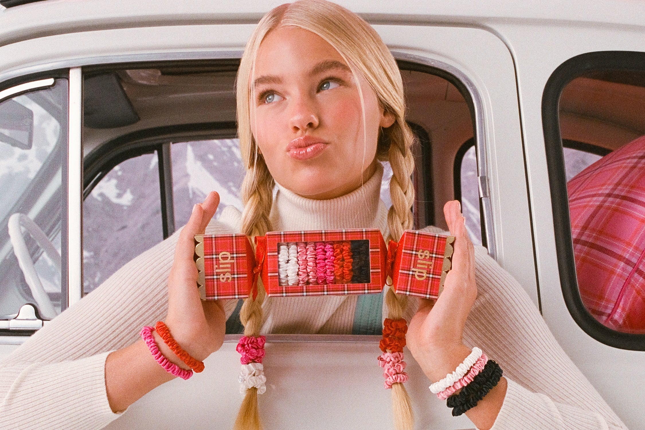 Scrunchie Cracker | Jean | Set of 10