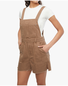 Slit Overall Short | Brown