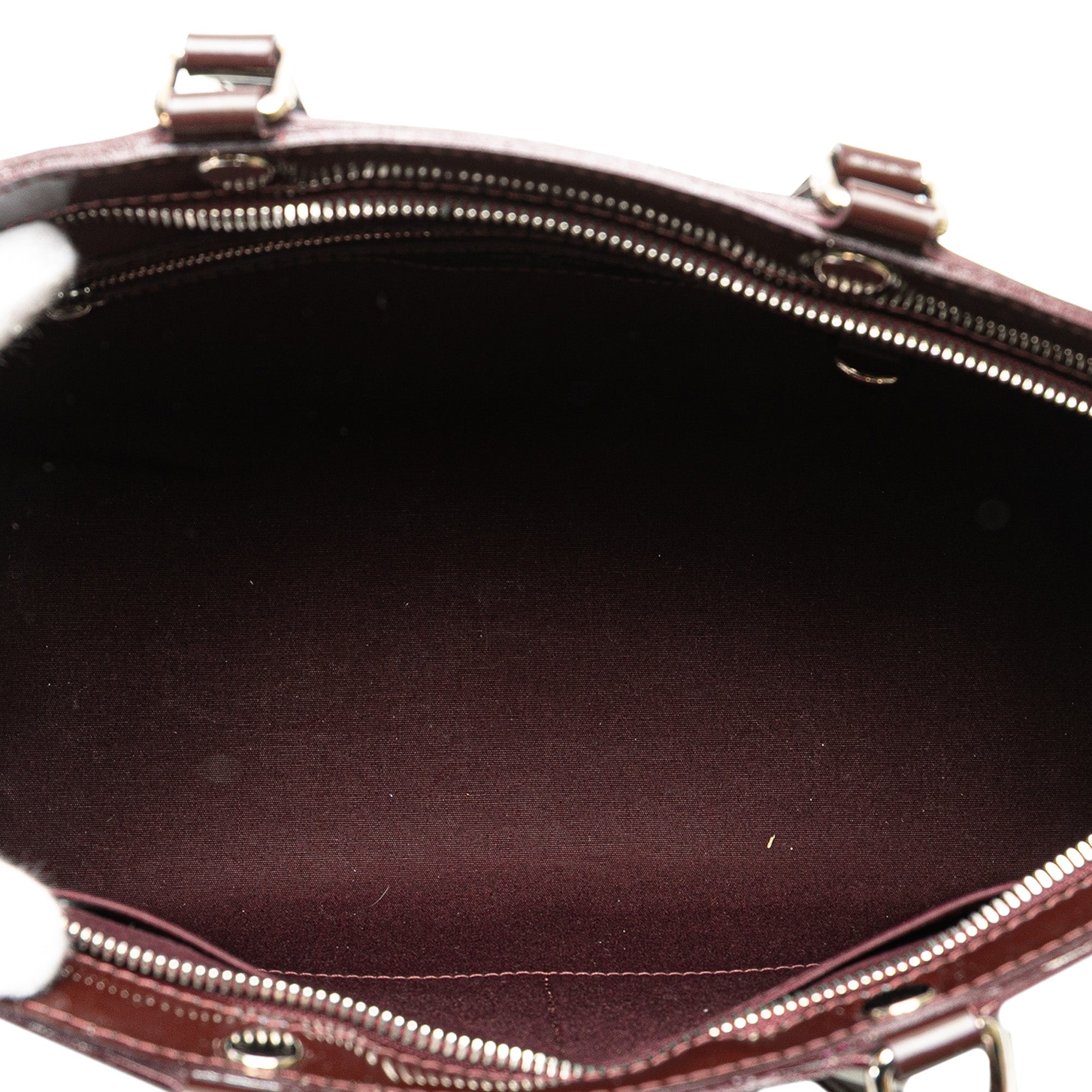 Louis Vuitton | Pre-Owned Electric Epi Brea MM | Purple/Dark Purple