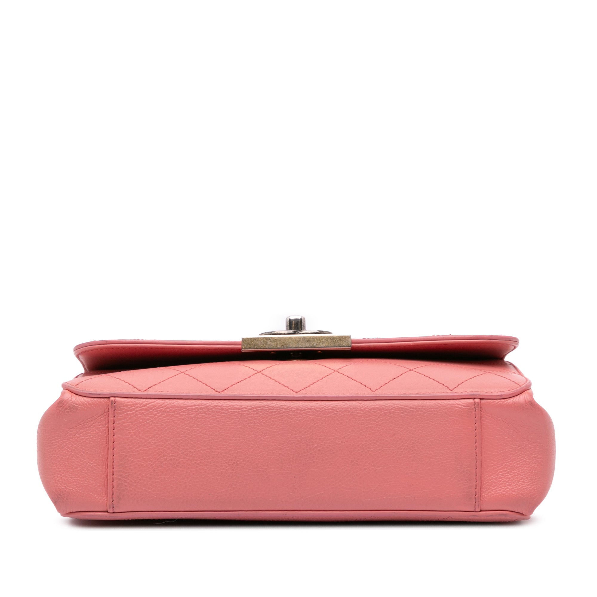 Chanel | Pre-Owned Quilted Calfskin Straight Lined Flap - I | Pink