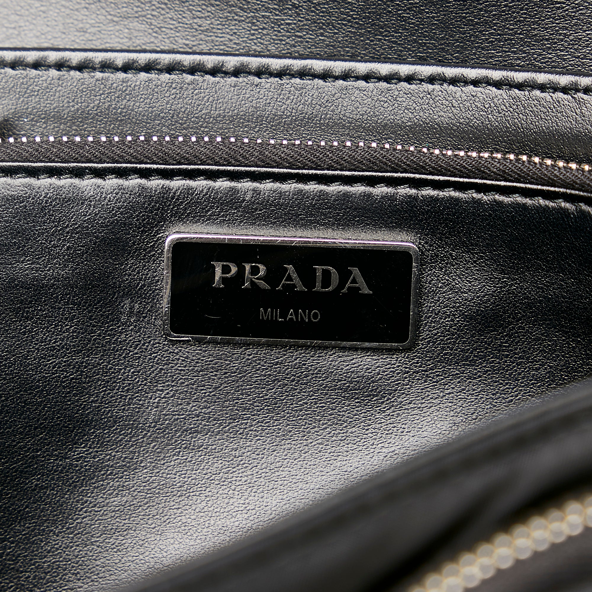 Prada | Pre-Owned Re-Nylon & Spazzolato Pocket Crossbody | Black