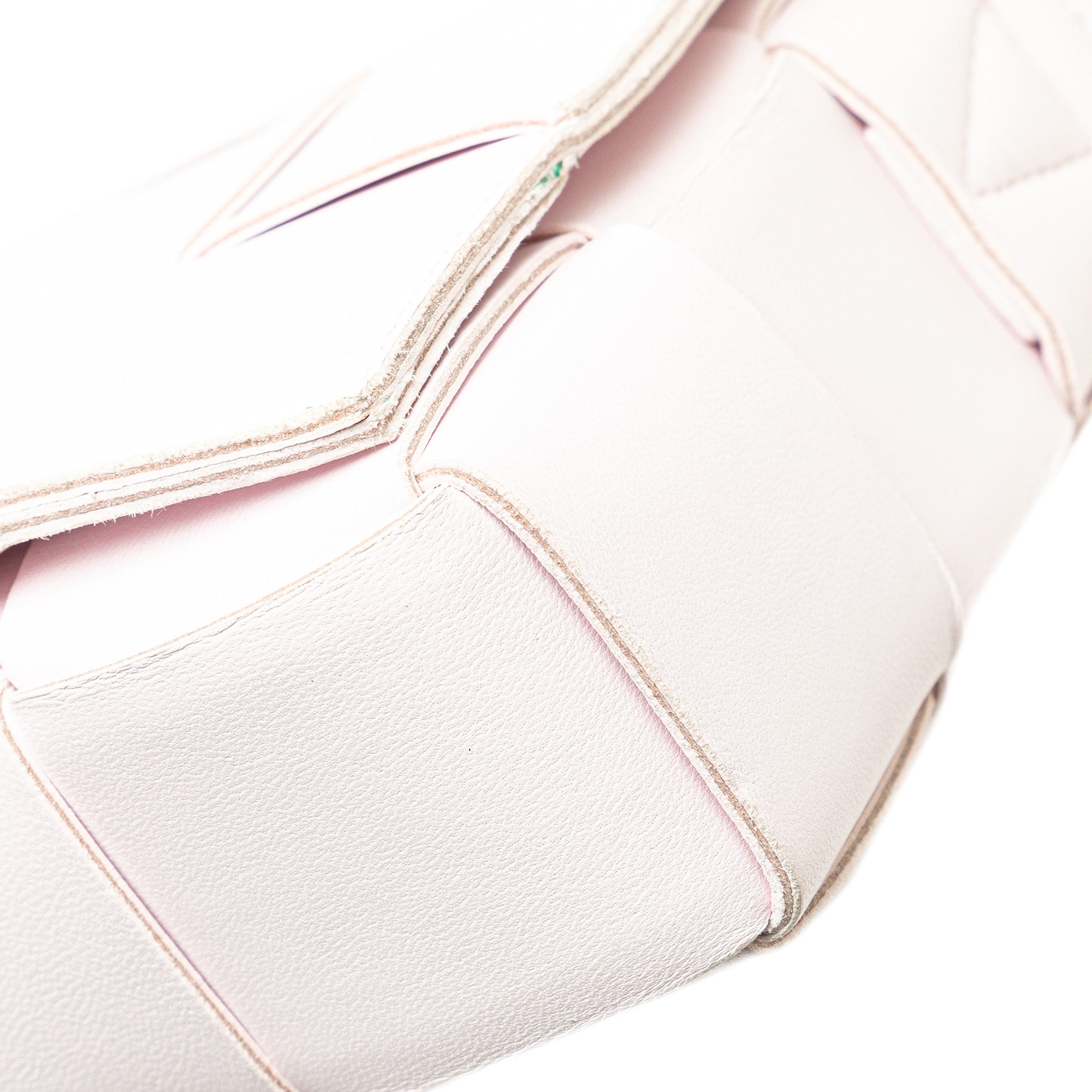 Bottega Veneta | Pre-Owned Nappa Intrecciato Cassette Crossbody | Pink/Light Pink