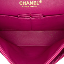 Chanel | Pre-Owned Medium Classic Chevron Lambskin Double Flap - II | Pink/Blush