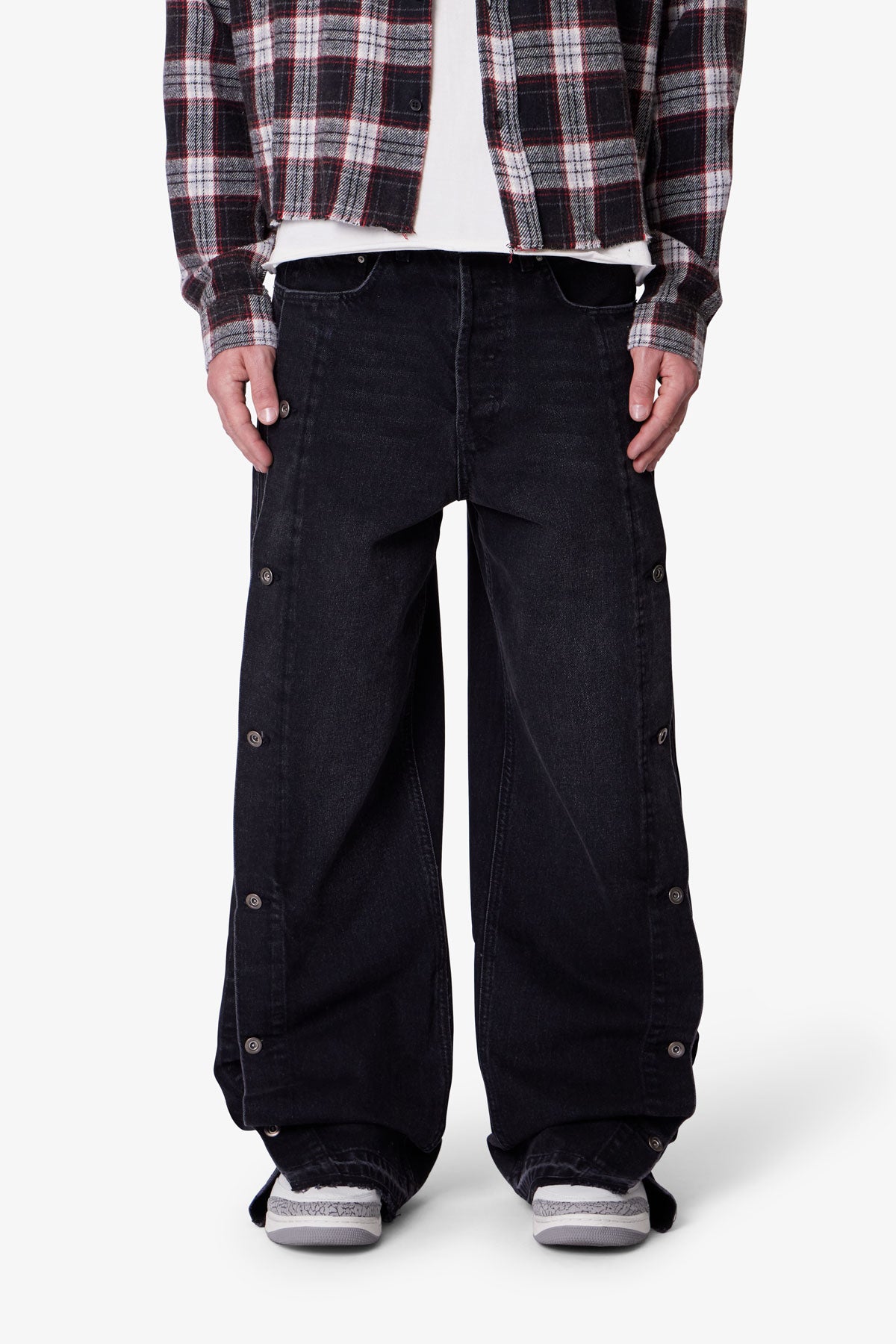 Ultra Baggy Offset Button Denim | Black