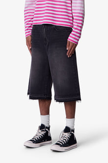 Ultra Baggy Raw Hem Denim Shorts | Washed Black