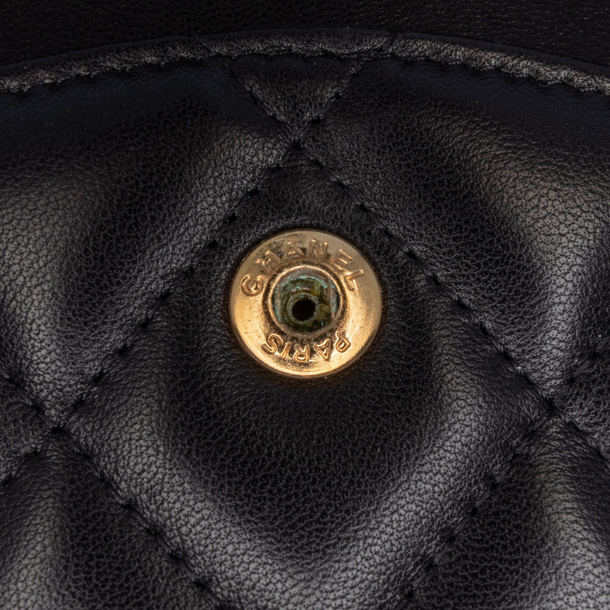 Chanel | Pre-Owned Jumbo Classic Lambskin Double Flap - II | Black