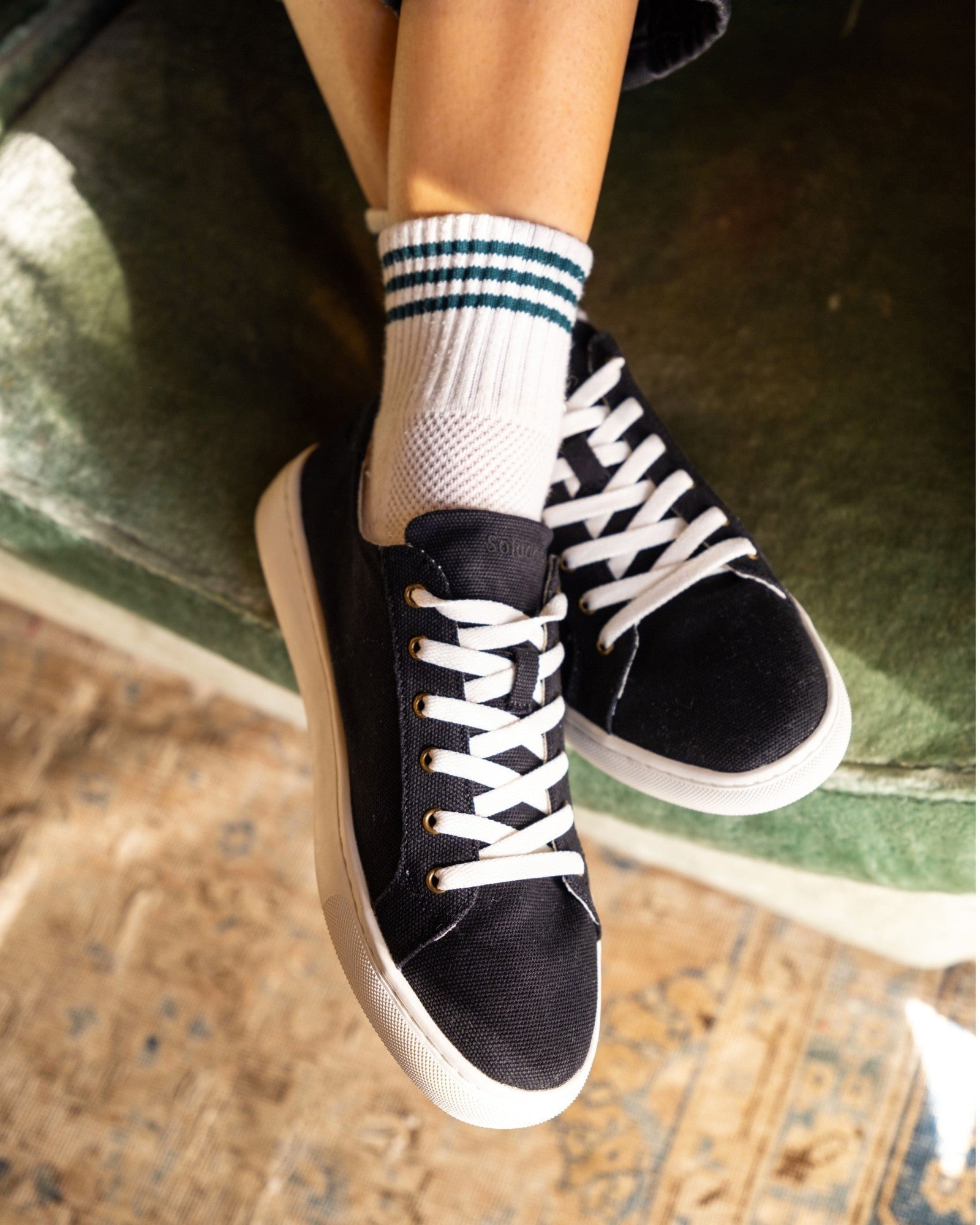 Womens | Ibiza Canvas Sneaker | Noche Black