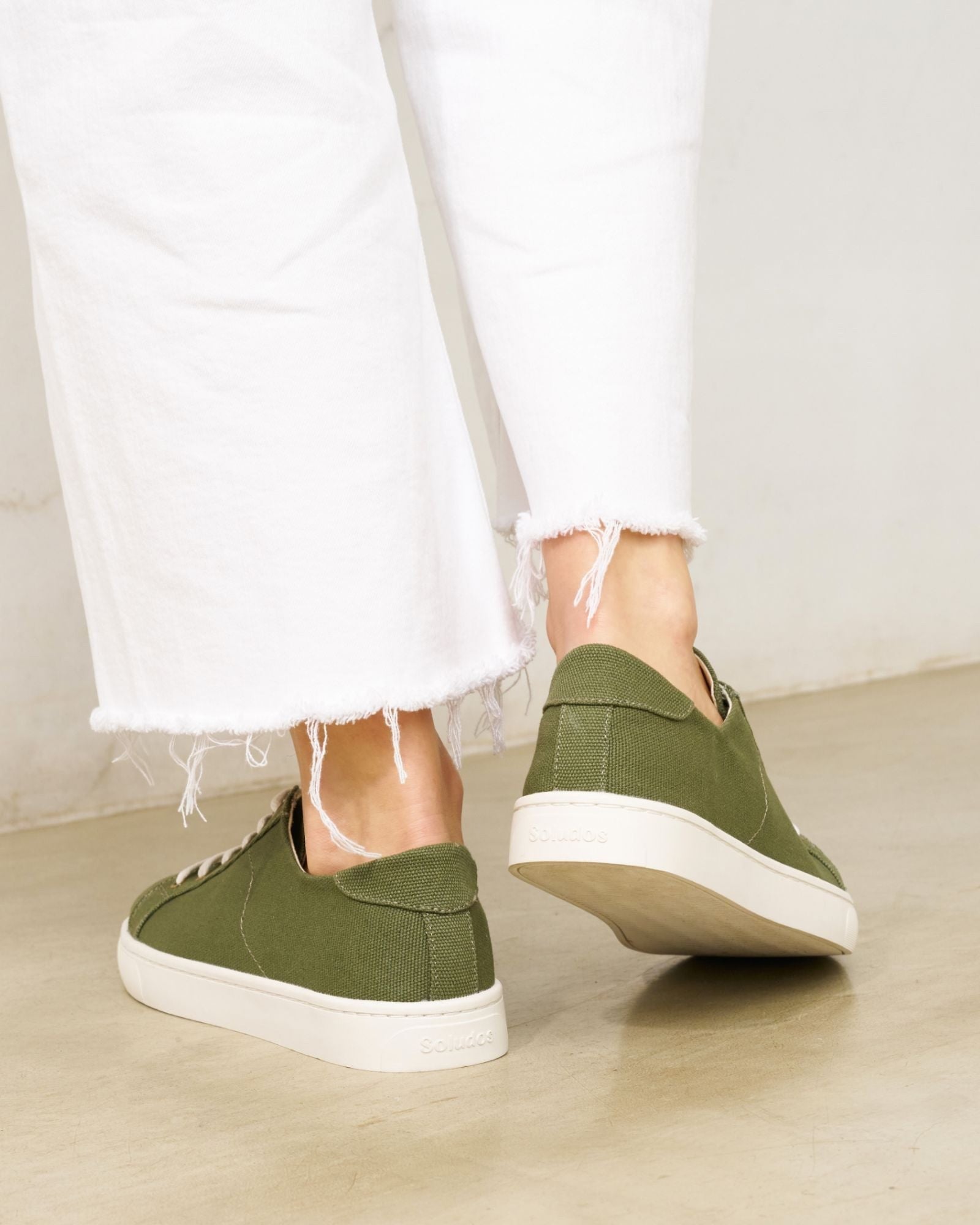 Womens | Ibiza Canvas Sneaker | Oliva Green