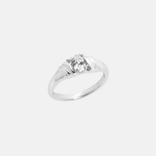 The Silver Juna Tiny Oval Ring | Sterling Silver