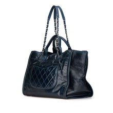Chanel | Pre-Owned Medium Glazed Calfskin and Caviar Deauville Tote | Blue/Navy